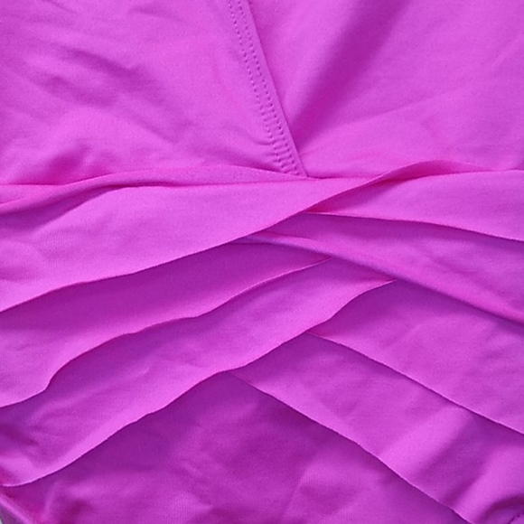 NWOT Gamiss Deep V Halter Swimsuit - Picture 4 of 6